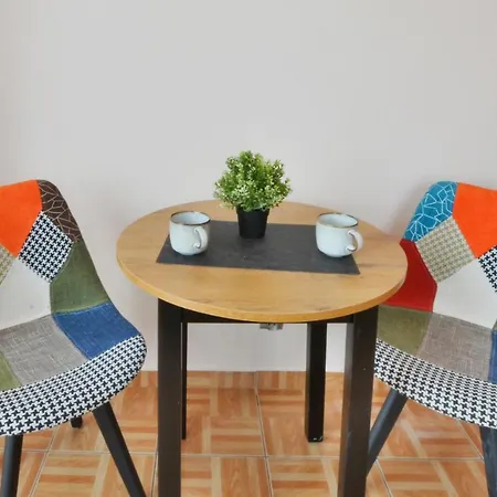 Czarmorza Goscinne ミエルノ