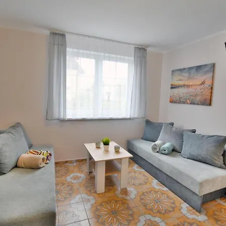 Czarmorza Goscinne منزل للإقامة