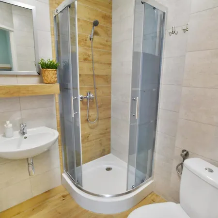 Czarmorza Goscinne ホームステイ *