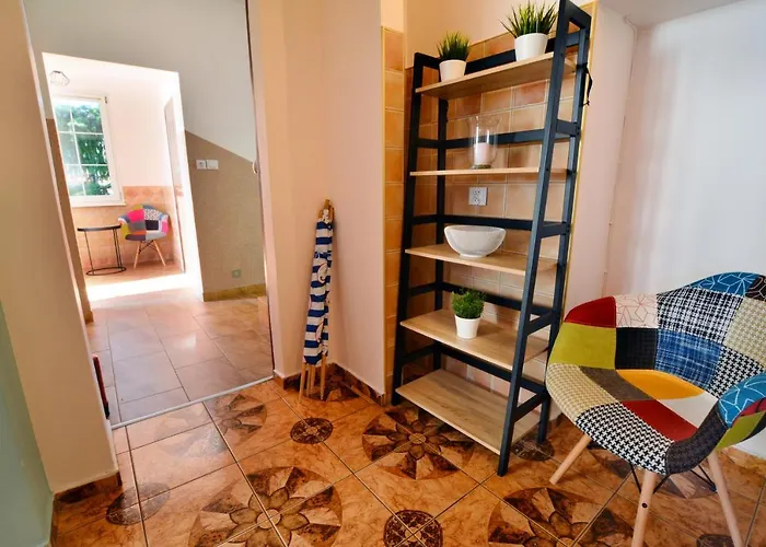 Czarmorza Goscinne 홈스테이 미엘노