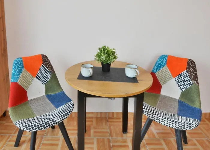 Czarmorza Goscinne 미엘노