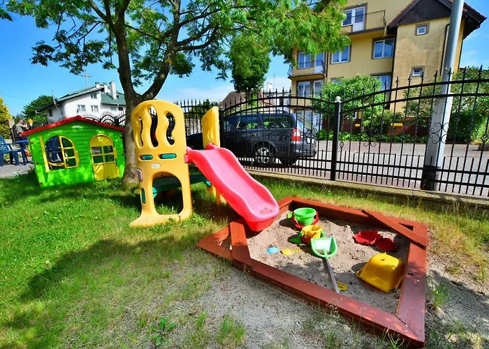 Czarmorza Goscinne * 미엘노